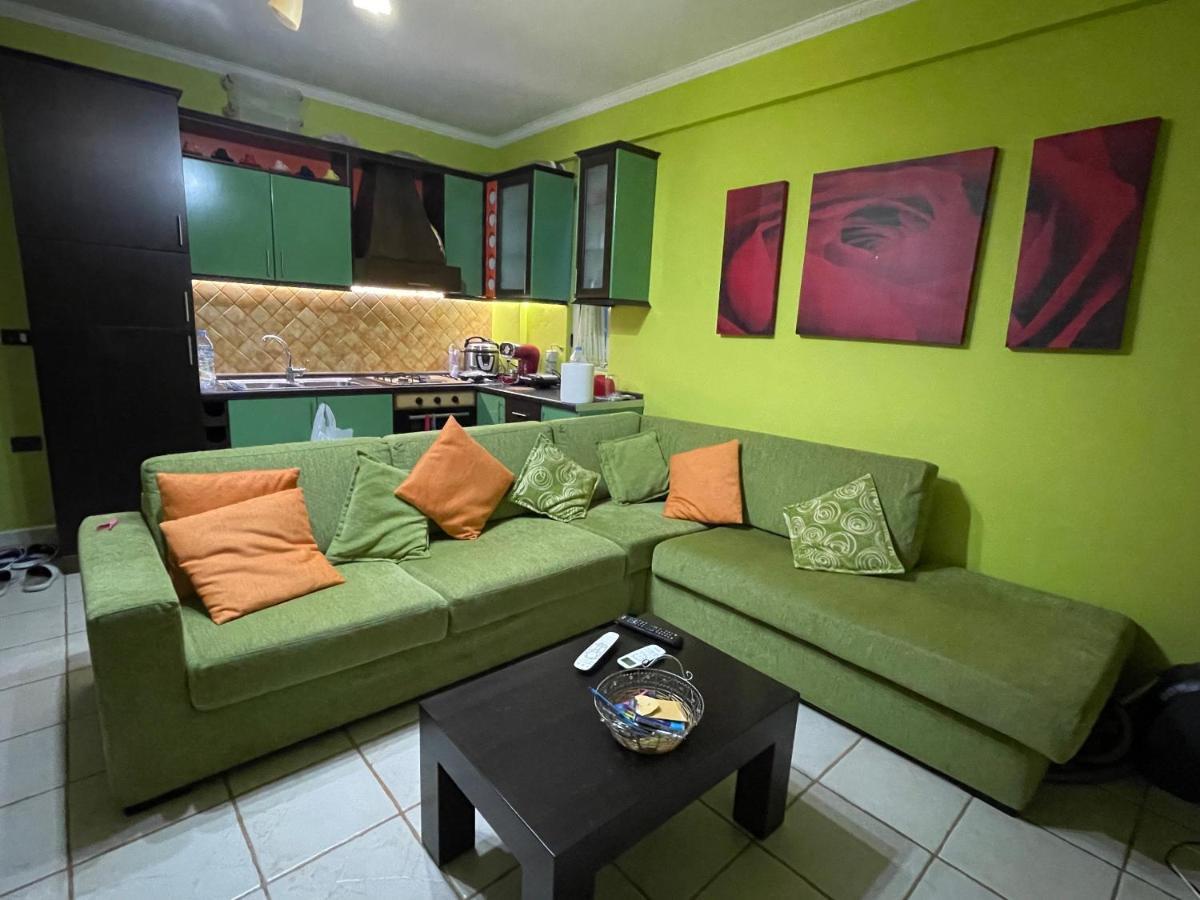 Modern Comfy Apartment With Balcony Дуррес Экстерьер фото